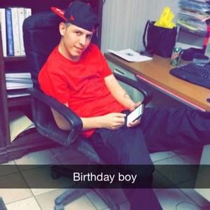 Meet your Posher, Nick